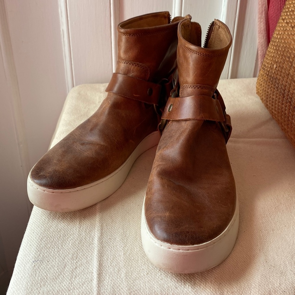 Frye Lena Harness booties